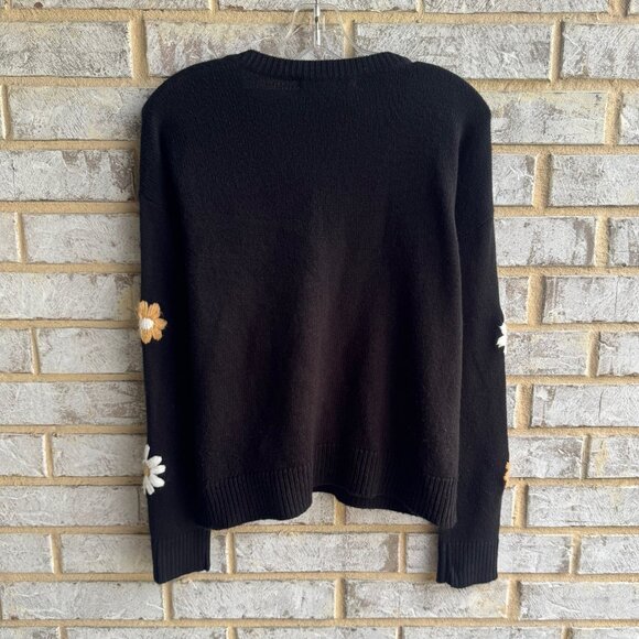 Lilly Pulitzer Black Blooming Long Sleeve Embroidery Floral Sweater Size XS. - Picture 2 of 8